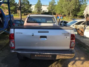 TOYOTA HILUX 2013 3.0 - Image 5